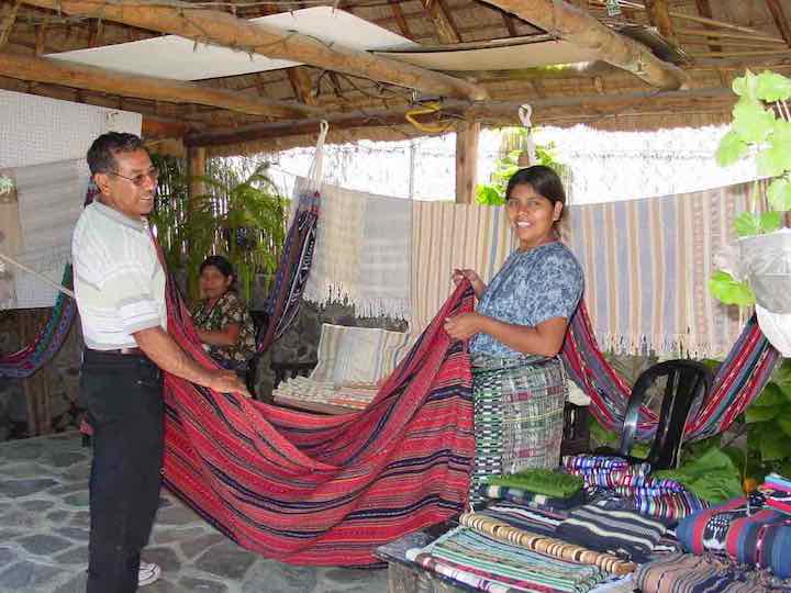 sanbuenaventuradeatitlan.com, Hotel San Buenaventura de Atitlan, Guatemala. Excursions & Tours