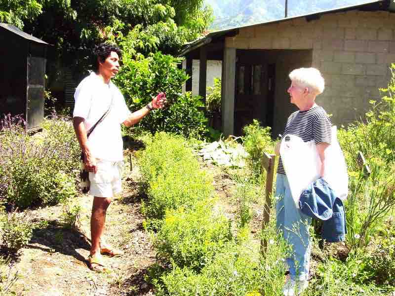 sanbuenaventuradeatitlan.com, Hotel San Buenaventura de Atitlan, Guatemala. Excursions & Tours