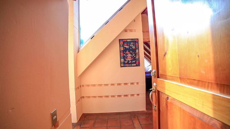 sanbuenaventuradeatitlan.com, Hotel San Buenaventura de Atitlan, Guatemala. Lodgings Plaza de La Cruz