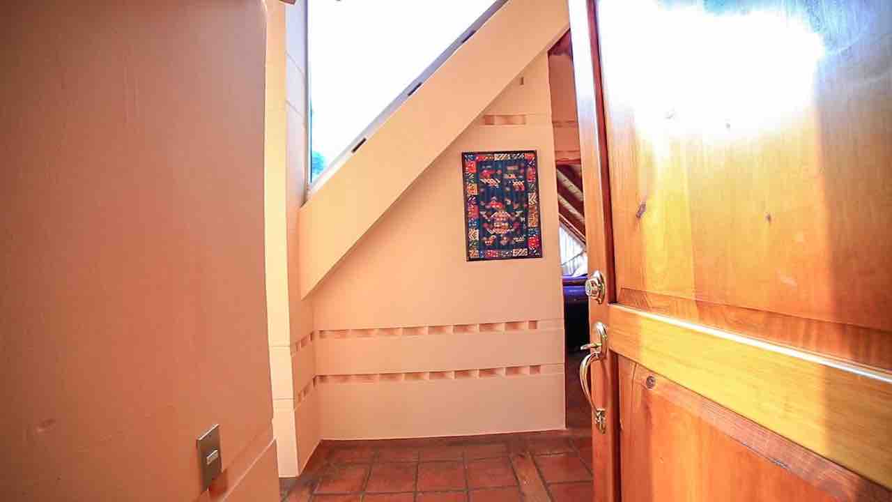 sanbuenaventuradeatitlan.com, Hotel San Buenaventura de Atitlan, Guatemala. Lodgings Plaza de La Cruz