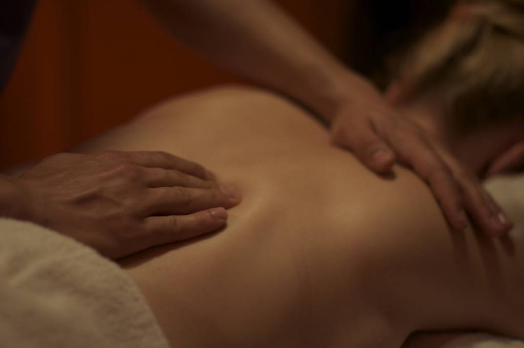 Massages. from VisualHunt