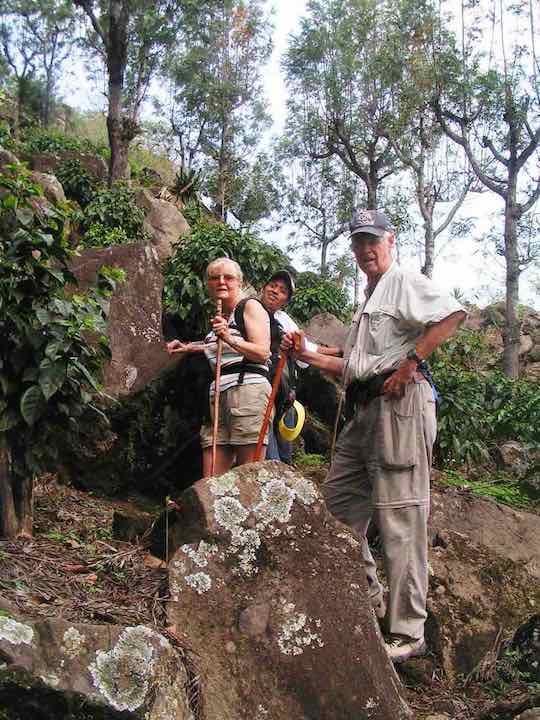 sanbuenaventuradeatitlan.com, Hotel San Buenaventura de Atitlan, Guatemala. Excursions & Tours