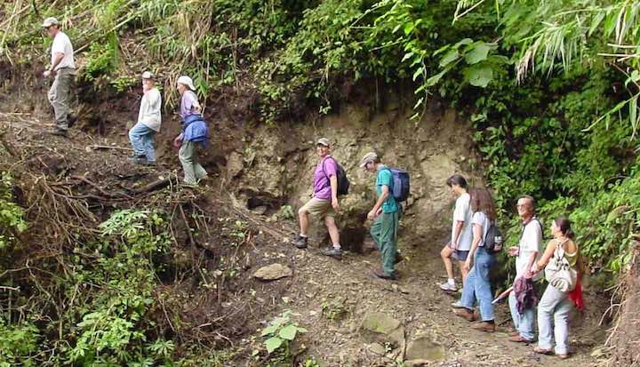 sanbuenaventuradeatitlan.com, Hotel San Buenaventura de Atitlan, Guatemala. Excursions & Tours